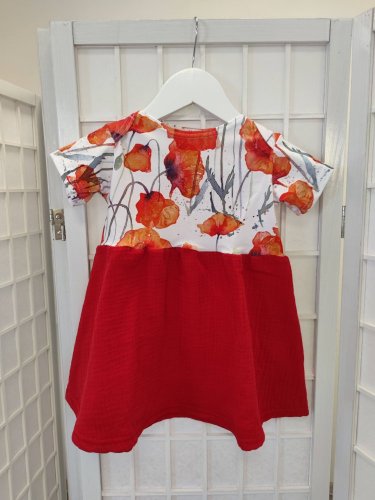 Detské mušelínové šaty  - maky s červenou - Veľkosť detské oblečenie: 68-74