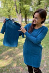 Rovné svetríkové šaty na dojčenie  MAMA a DCÉRA – petrolejové