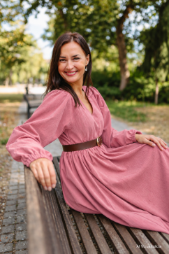 Šaty "Boho Menčester" - tmavá starorúžová
