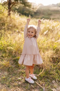 Dievčenské šaty "Luna" belle - Beige