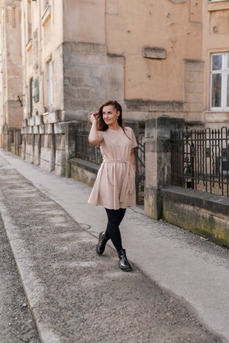 Oversize ačkové šaty – beige - Veľkosť: M/L