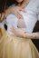 Spoločenské šaty na dojčenie – bielo – zlaté