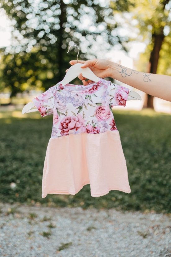 Šaty "Bohémia" Mušelin - MAMA a DCÉRA – ružové pivonky