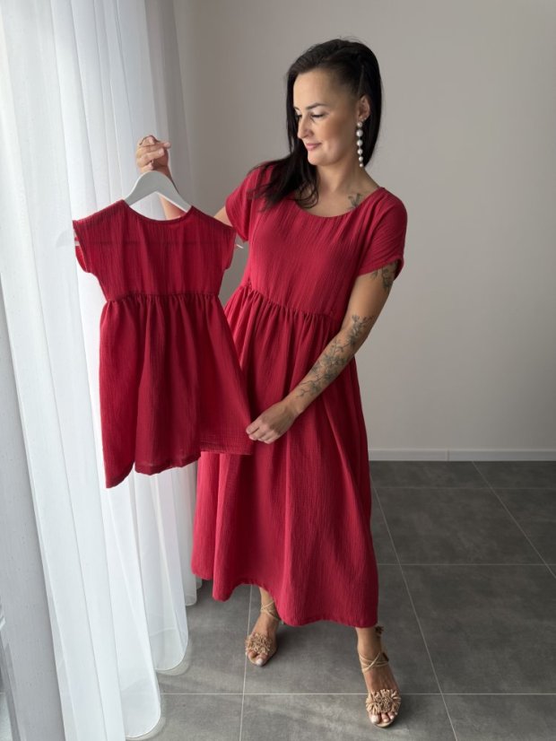 Maxi BOHO mušelínové šaty - MAMA A DCÉRA - tmavočervená