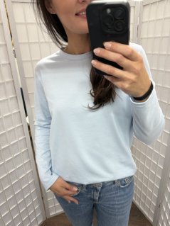 Bavlnené oversize predĺžené tričko - baby blue