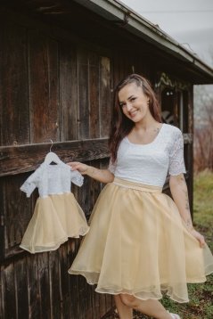 Spoločenské šaty "Grace" – MAMA A DCÉRA – Bielo – Zlaté