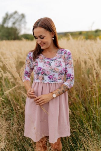 Teplákové šaty na dojčenie s nazberkanou sukňou – staroružové pivonky