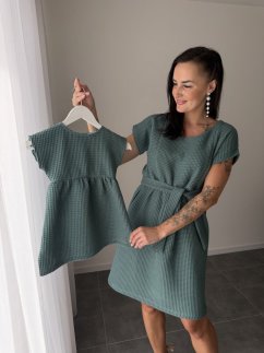Bavlnené šaty "Waffle" - MAMA A DCÉRA – cyan - kojo alebo nekojo