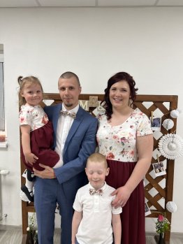 Skvelá komunikácia,krásna práca. Šaty ušité pre mňa a pre dcéru presne podľa mojich predstáv.