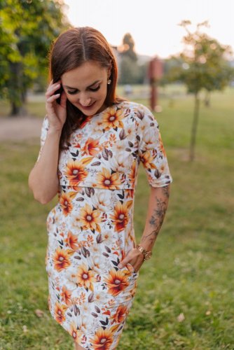 Šaty na dojčenie – Jesenné kvety