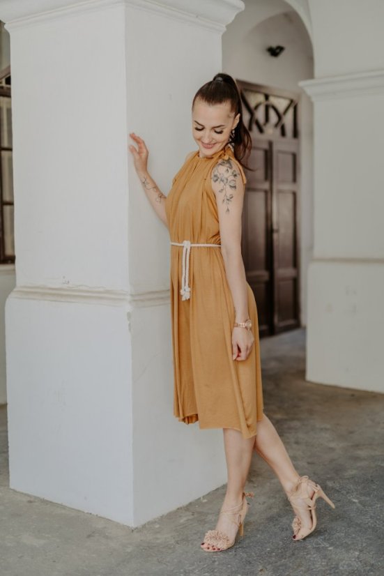 Bambusové šaty na dojčenie – karamel - tmavší