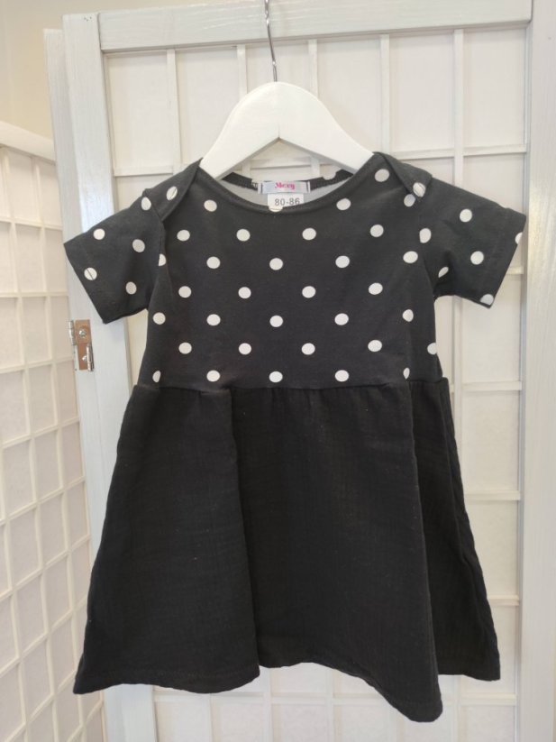 Detské mušelínové šaty  - čierne bodky - Veľkosť detské oblečenie: 68-74