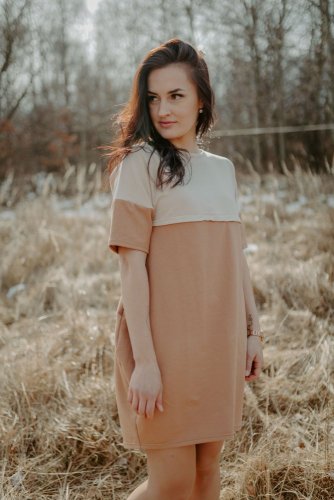 Oversize šaty na dojčenie – bicolor beige