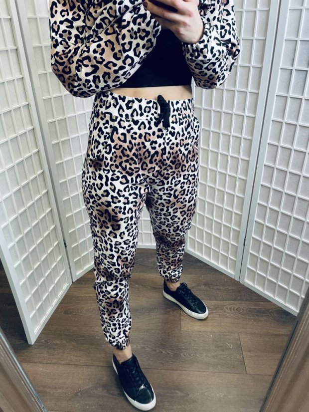 Dámska tepláková súprava - leopard
